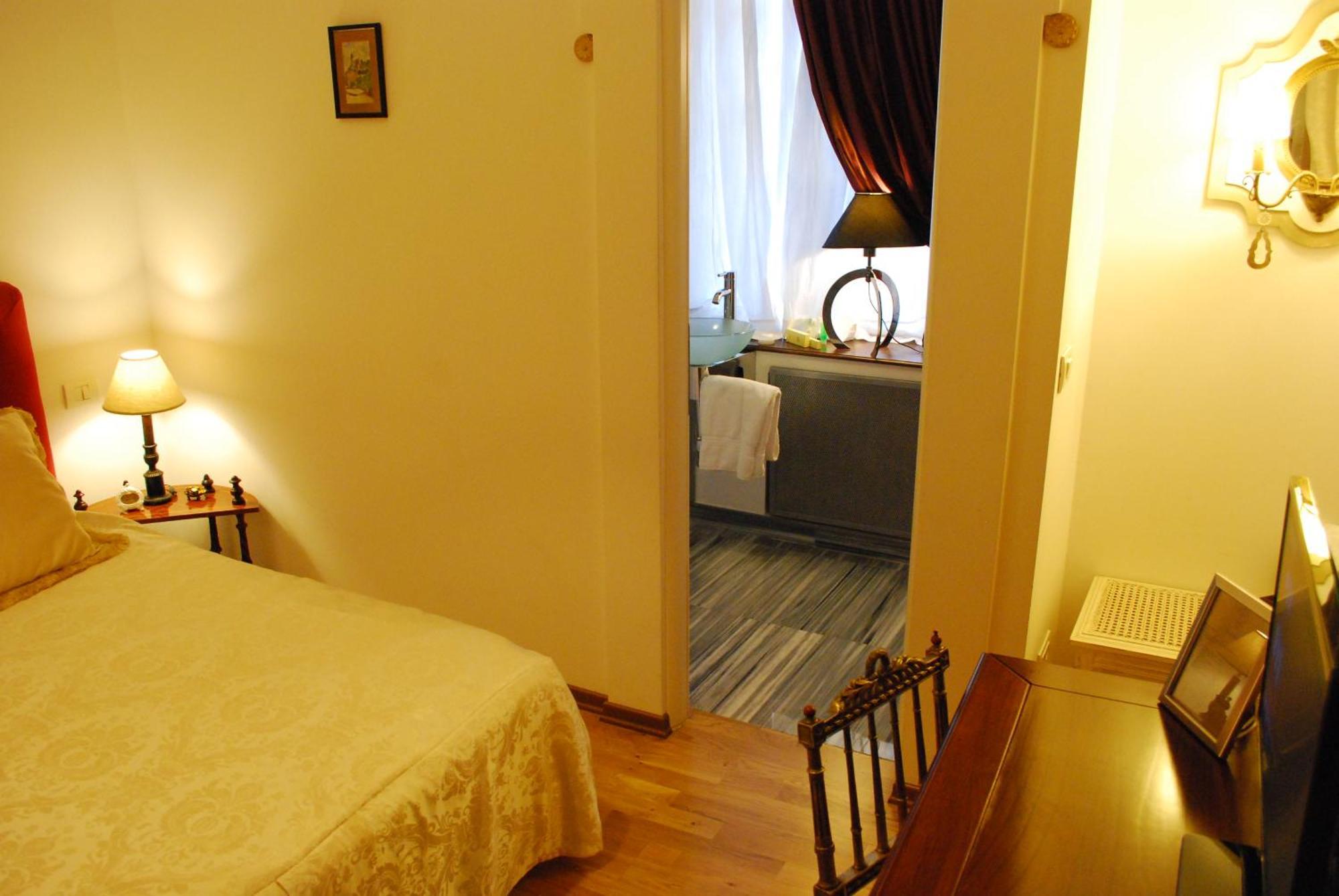 בוקרשט Grand Boutique Hotel חדר תמונה