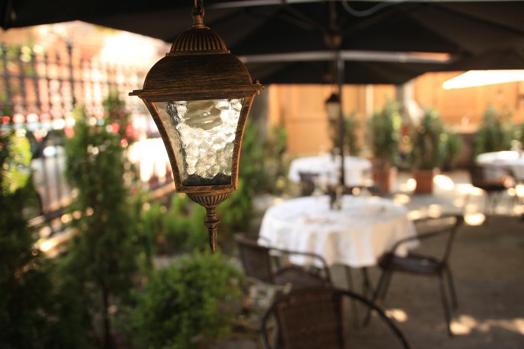 בוקרשט Grand Boutique Hotel מראה חיצוני תמונה