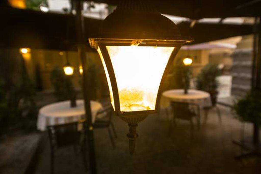 בוקרשט Grand Boutique Hotel מראה חיצוני תמונה