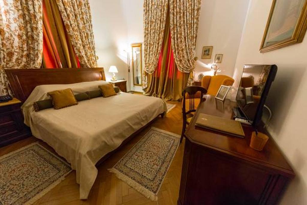 בוקרשט Grand Boutique Hotel מראה חיצוני תמונה