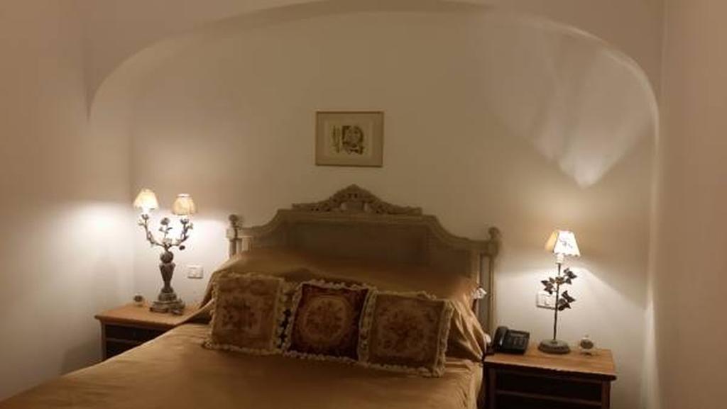 בוקרשט Grand Boutique Hotel מראה חיצוני תמונה
