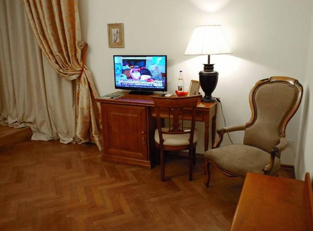 בוקרשט Grand Boutique Hotel מראה חיצוני תמונה