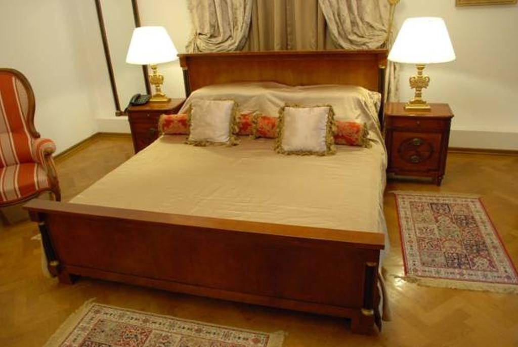 בוקרשט Grand Boutique Hotel מראה חיצוני תמונה