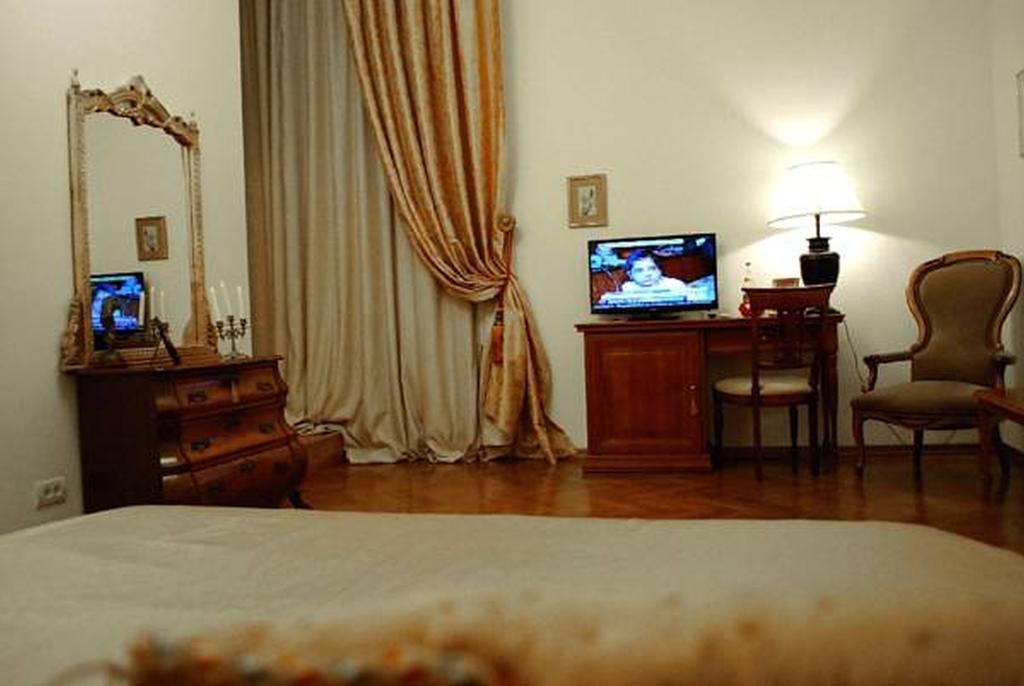 בוקרשט Grand Boutique Hotel מראה חיצוני תמונה