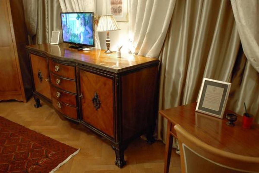 בוקרשט Grand Boutique Hotel מראה חיצוני תמונה