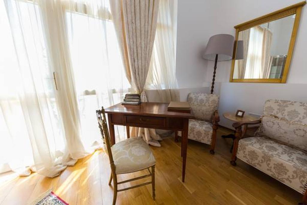בוקרשט Grand Boutique Hotel מראה חיצוני תמונה