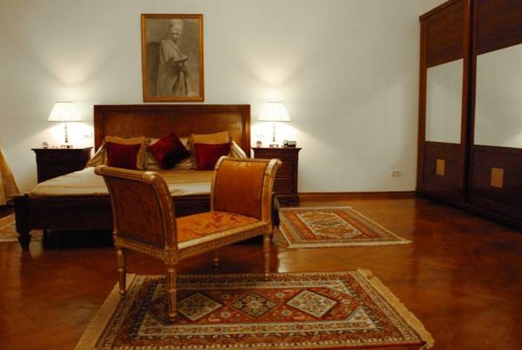 בוקרשט Grand Boutique Hotel מראה חיצוני תמונה